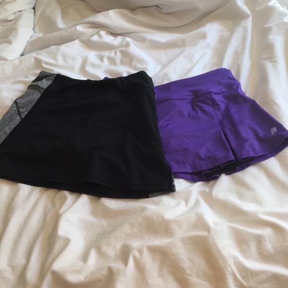 PRICE INCLUDES ALL PIECES -TENNIS SKIRTS - Picture 1 of 6